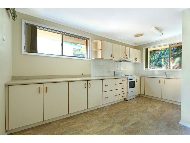 44 Alanson Avenue, Bulli NSW 2516