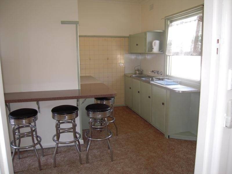 2/16 Preston Street, Mangerton NSW 2500
