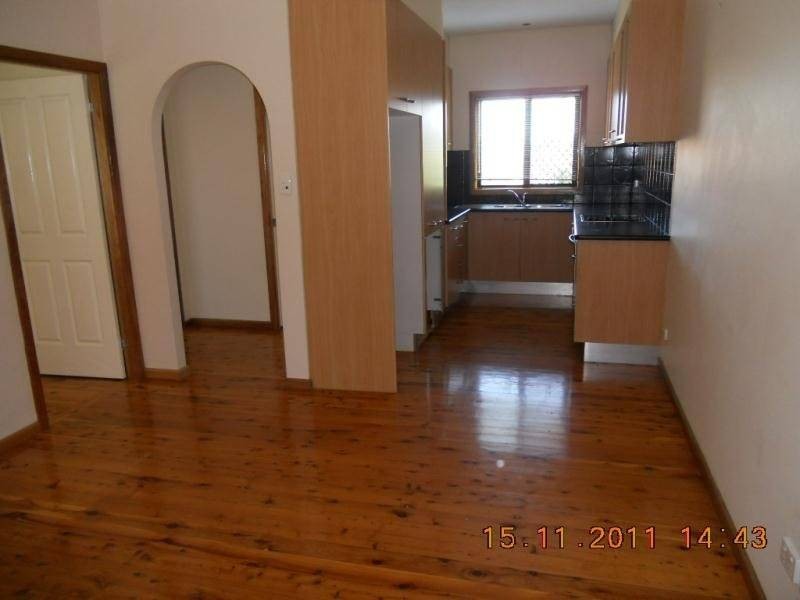 4/8 Armstrong Street, Keiraville NSW 2500