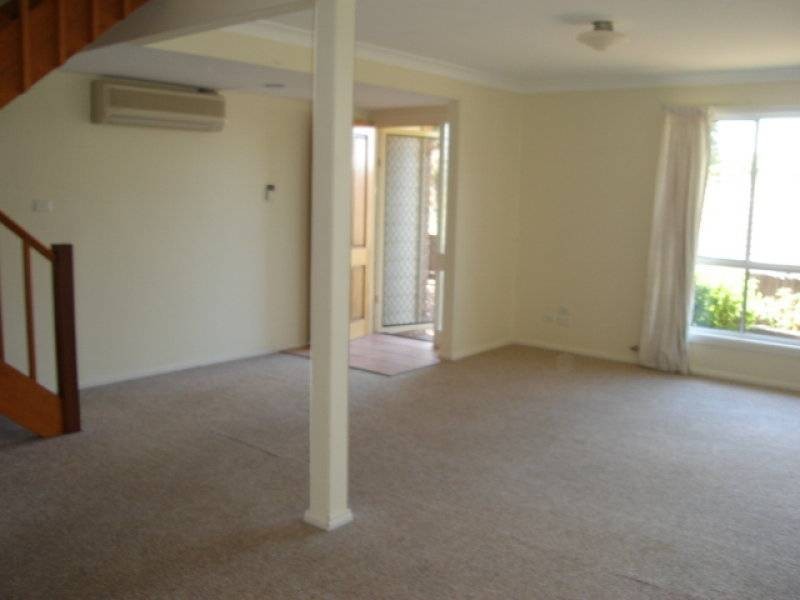 4/18 Mangerton Road, Mangerton NSW 2500