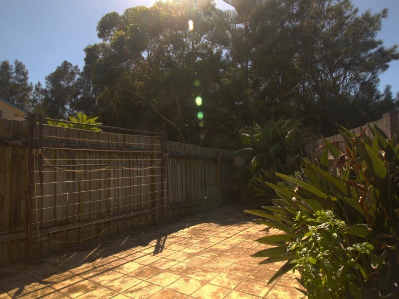 10/12 Lake Parade, Corrimal NSW 2518