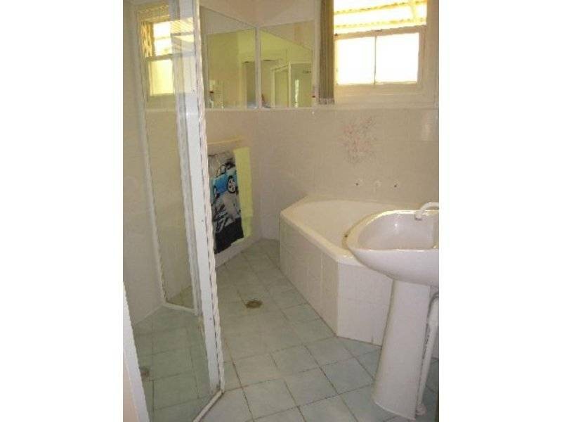 Room 5/14 Dallas Street, Keiraville NSW 2500