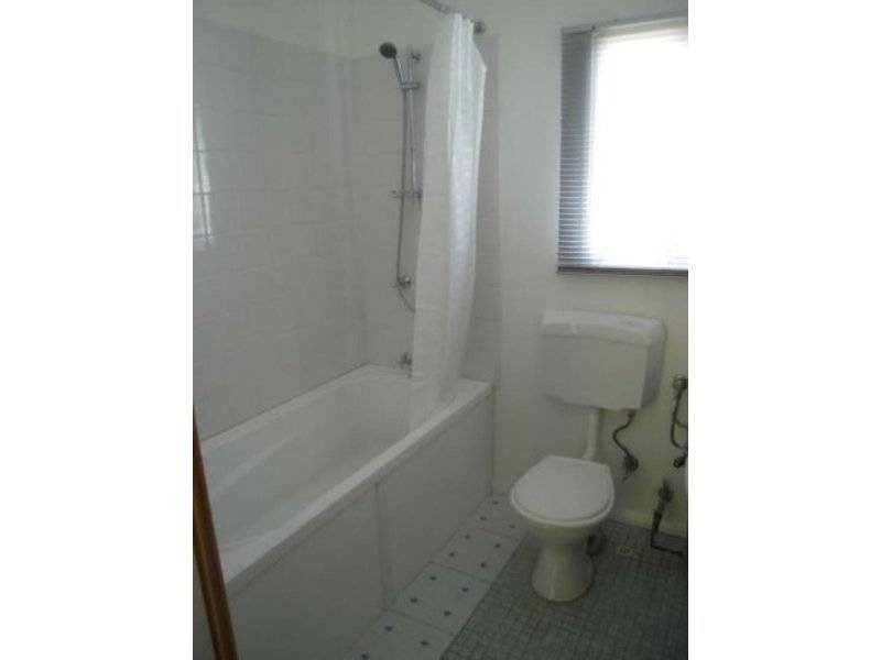 4/3 Ross Street, Wollongong NSW 2500