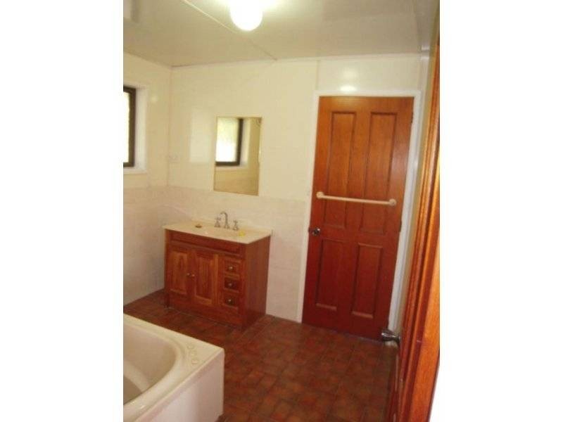 14 Shauna Crescent, Mount Keira NSW 2500