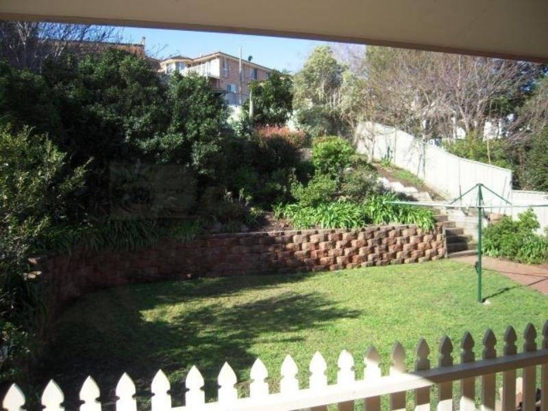 14 Shauna Crescent, Mount Keira NSW 2500