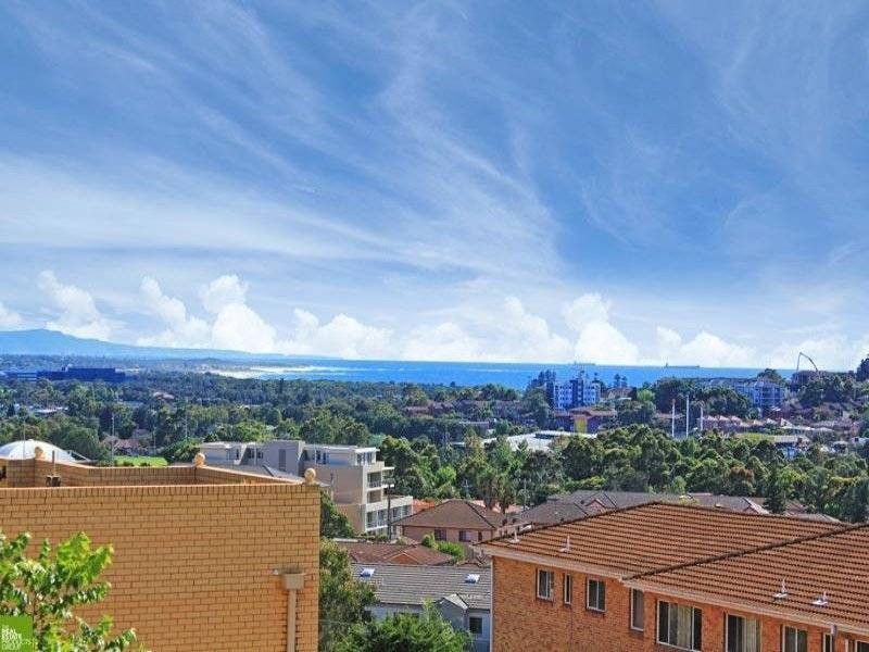 12/36-38 Loftus St, Wollongong NSW 2500