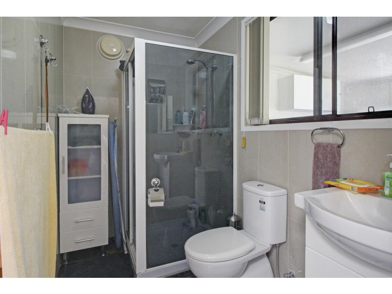 18 Todd Street, Warrawong NSW 2502