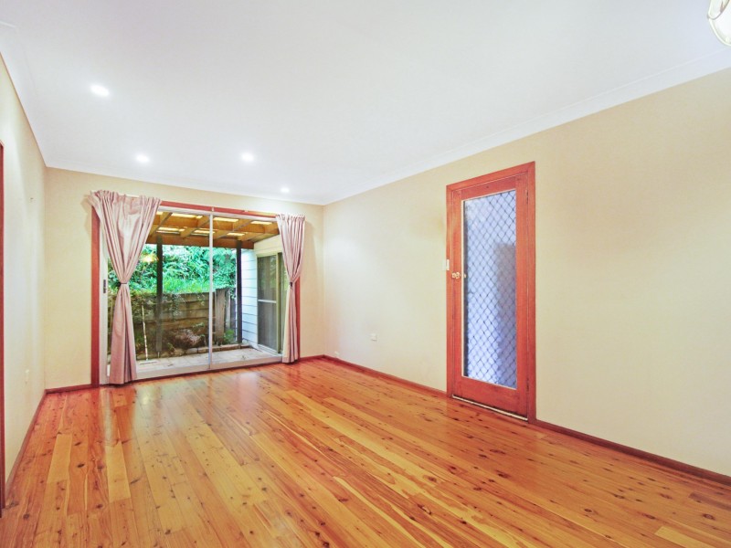 8 Dallas Street, Keiraville NSW 2500