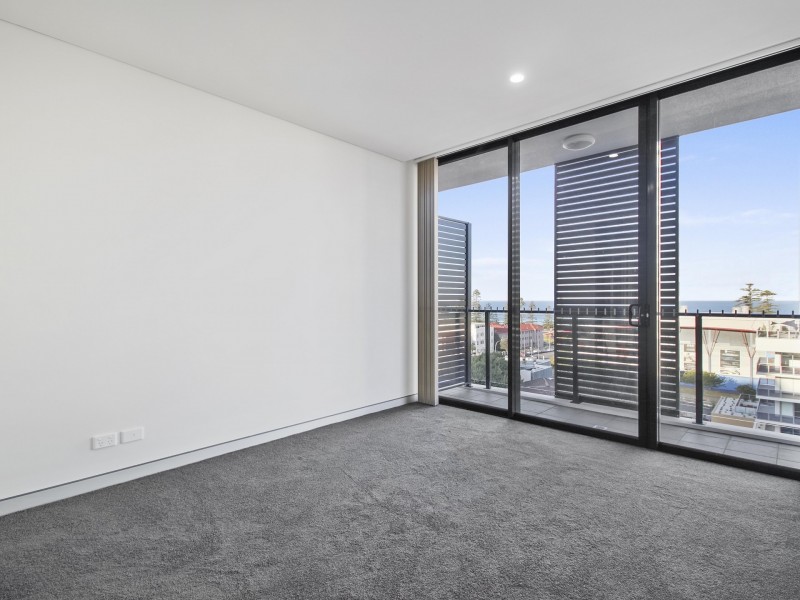 D803/16 Burelli Street, Wollongong NSW 2500