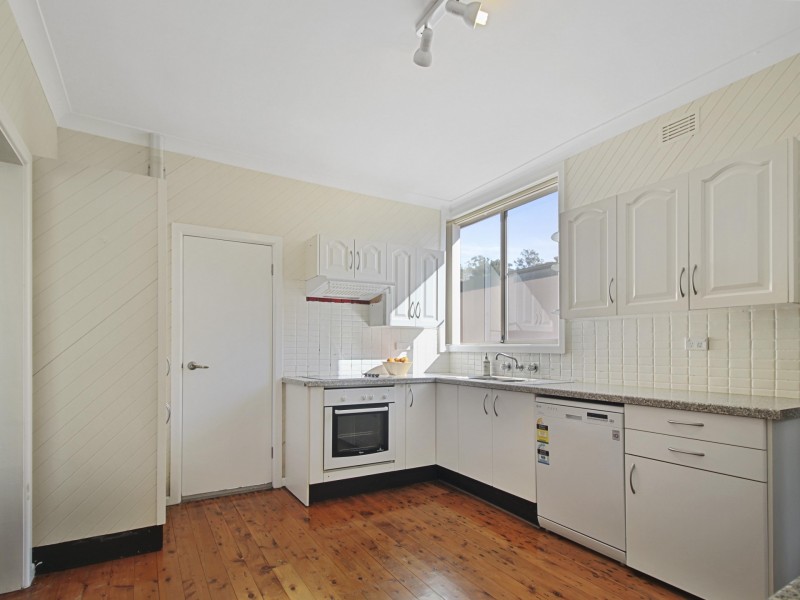 4/7 Ziems Avenue, Towradgi NSW 2518