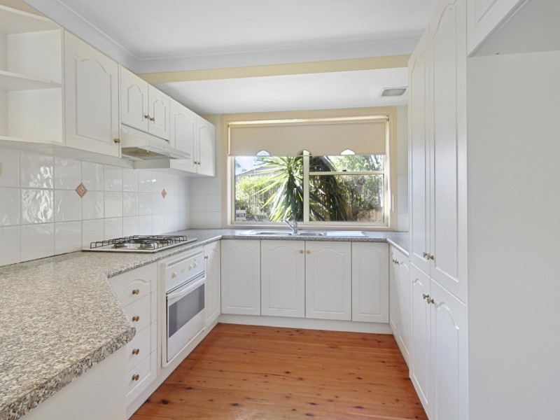 2/12 Woodlawn Avenue, West Wollongong NSW 2500