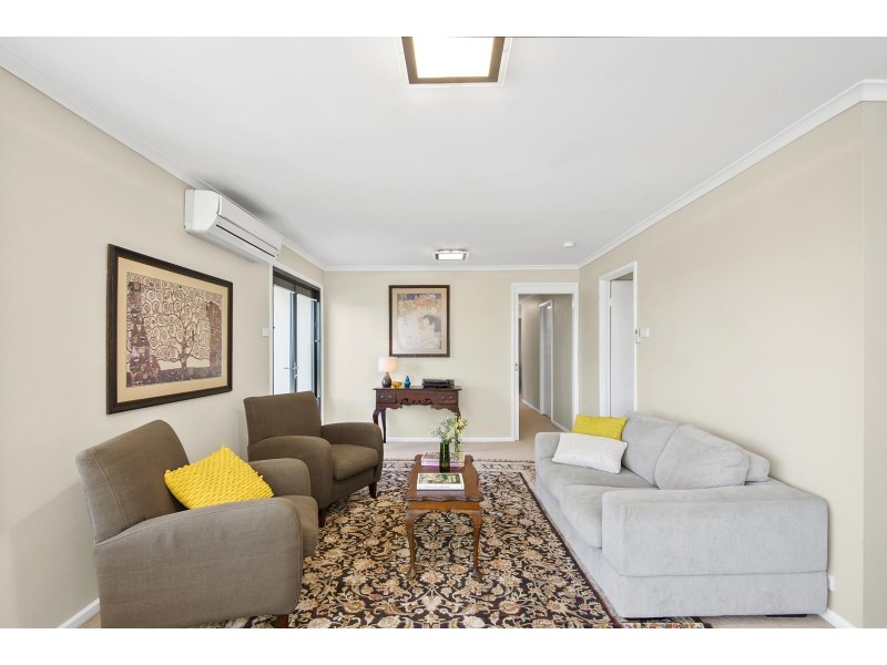 2 Medway Drive, Mount Keira NSW 2500