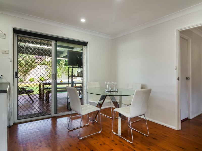 159 Waples Road, Farmborough Heights NSW 2526