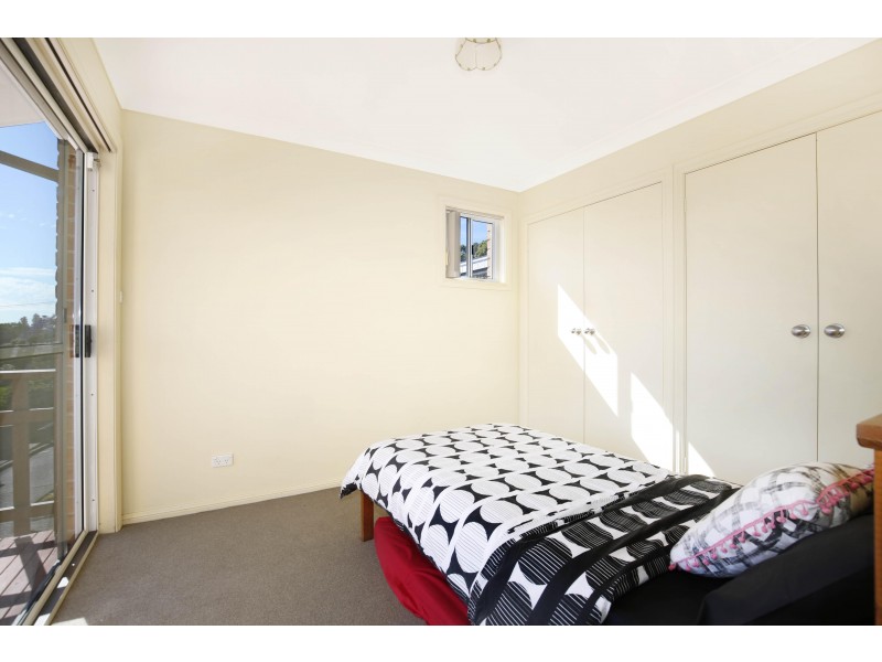 3/18 Mangerton Road, Mangerton NSW 2500