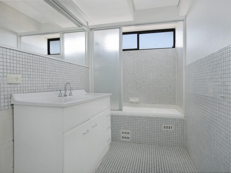 18/27  Church Street, Wollongong NSW 2500