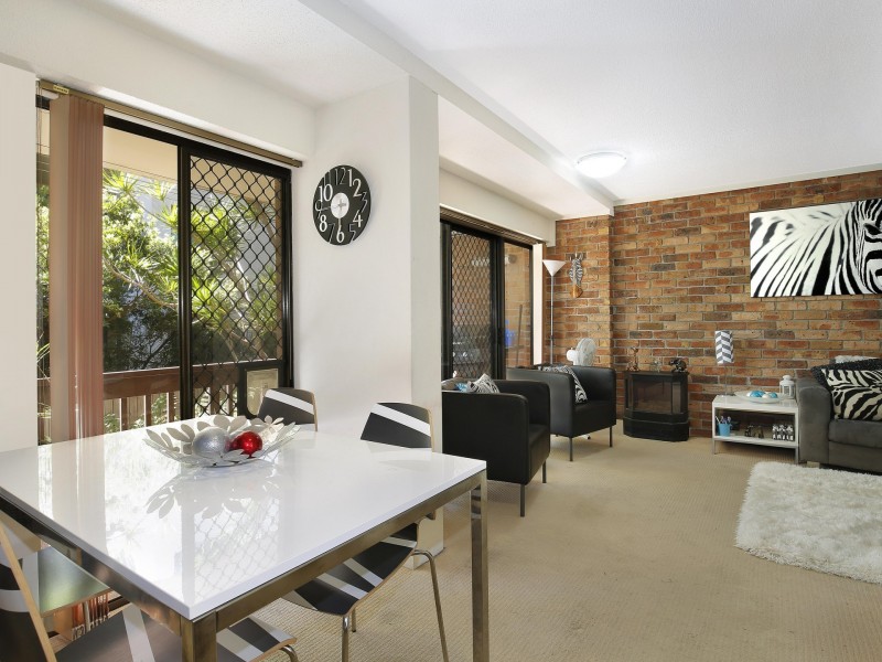 2/13 Bode Avenue, North Wollongong NSW 2500