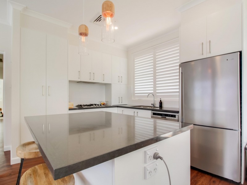 54 Yellagong Street, West Wollongong NSW 2500