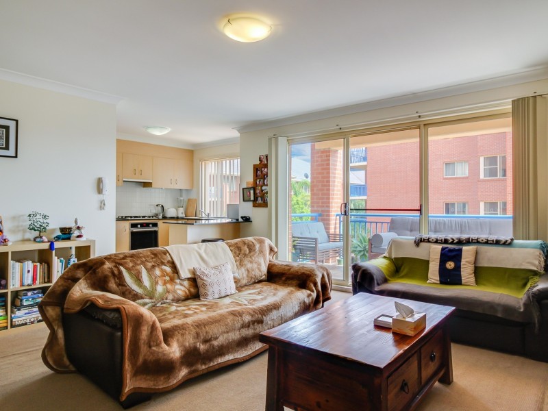 54/7 Regent Street, Wollongong NSW 2500