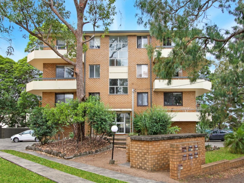 3/2 Bligh Street, Wollongong NSW 2500