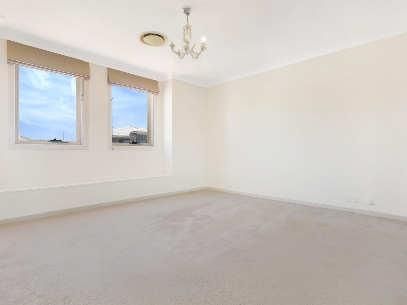 21 Gore Avenue, Shell Cove NSW 2529