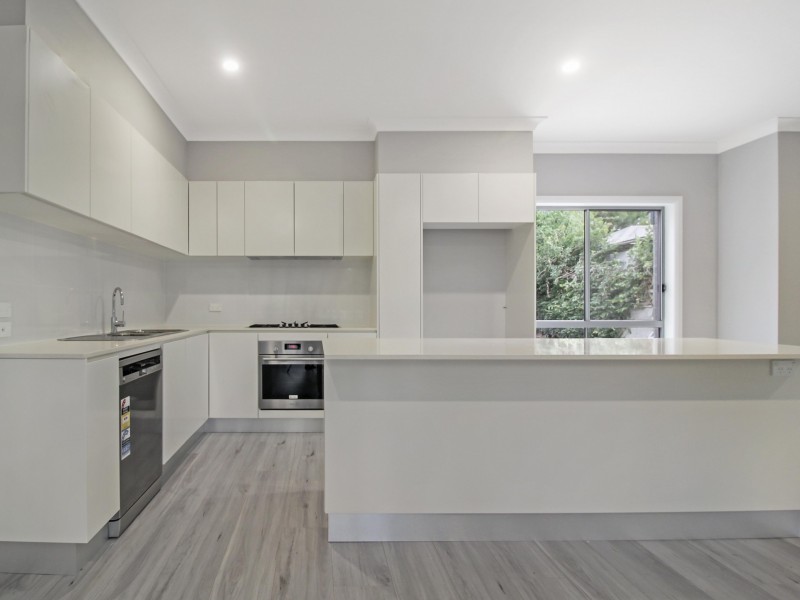 24A Byrarong Avenue, Mangerton NSW 2500