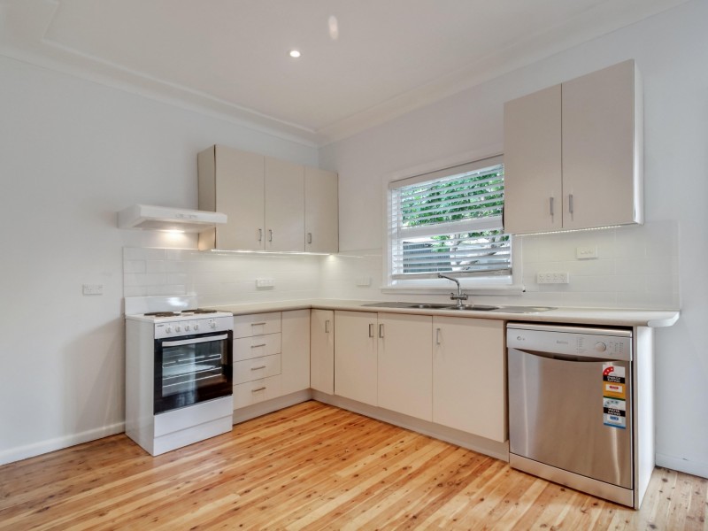 82 Duncan Street, Balgownie NSW 2519