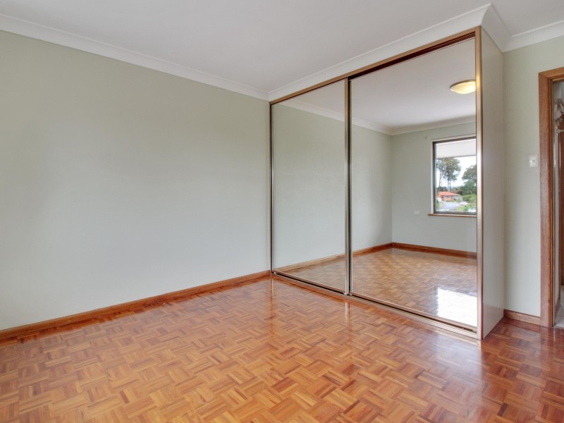 2/32 Robertson Street, Coniston NSW 2500