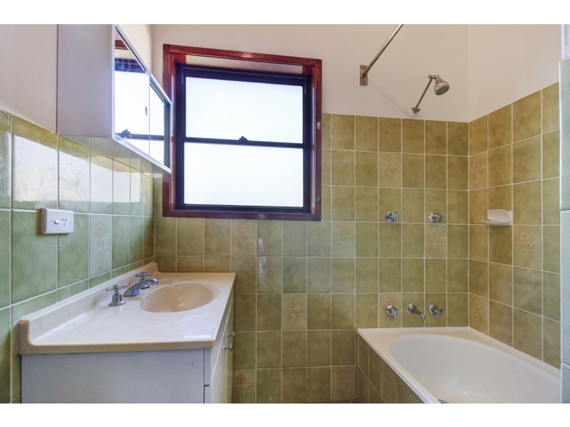 2/9 Illowra Crescent, Primbee NSW 2502
