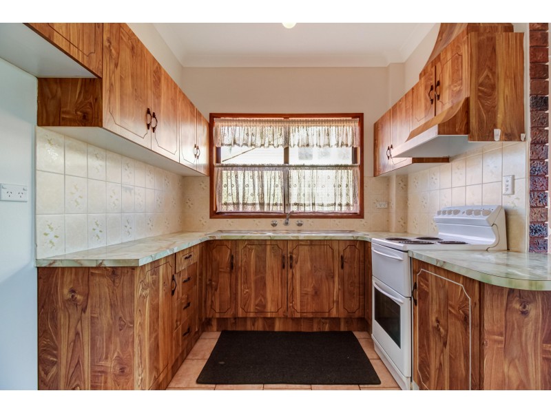 2/9 Illowra Crescent, Primbee NSW 2502