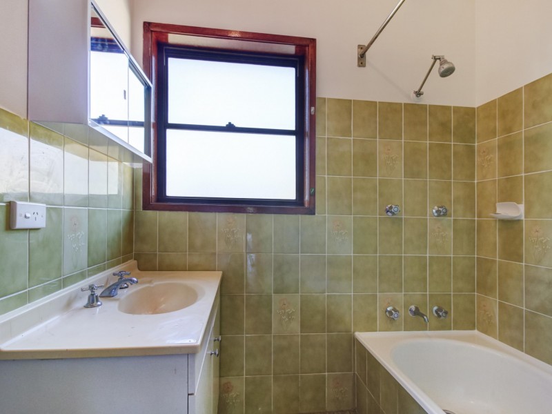 2/9 Illowra Crescent, Primbee NSW 2502