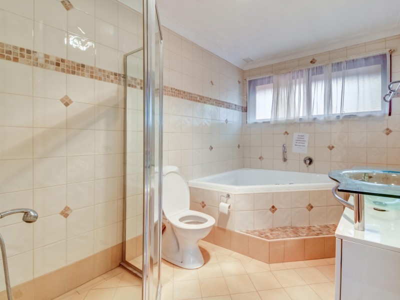 48 Jacaranda Avenue, Figtree NSW 2525