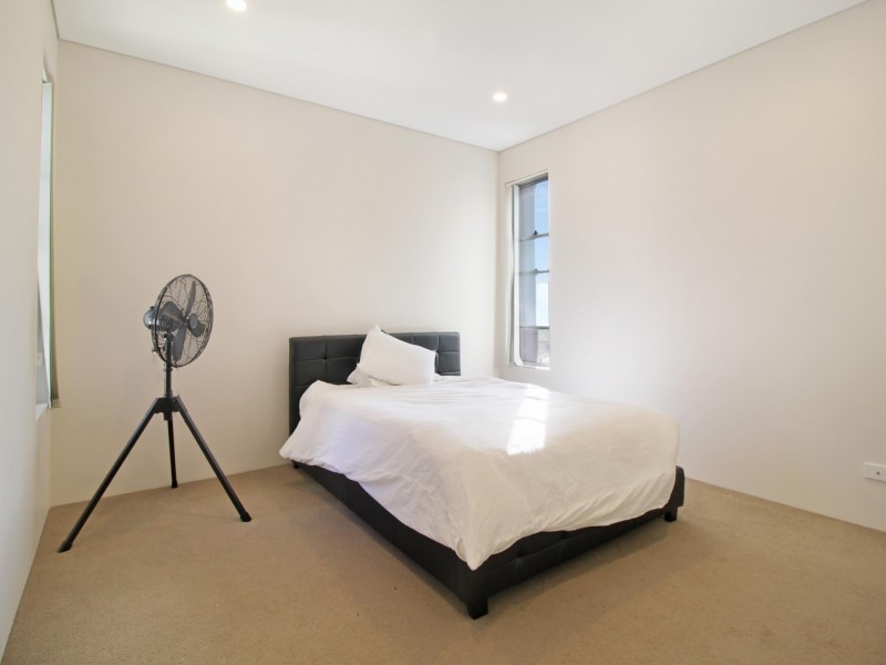 8/12-14 Loftus Street, Wollongong NSW 2500