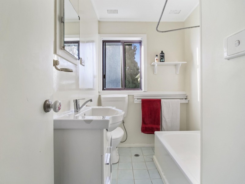 18 Aldinga Avenue, Koonawarra NSW 2530