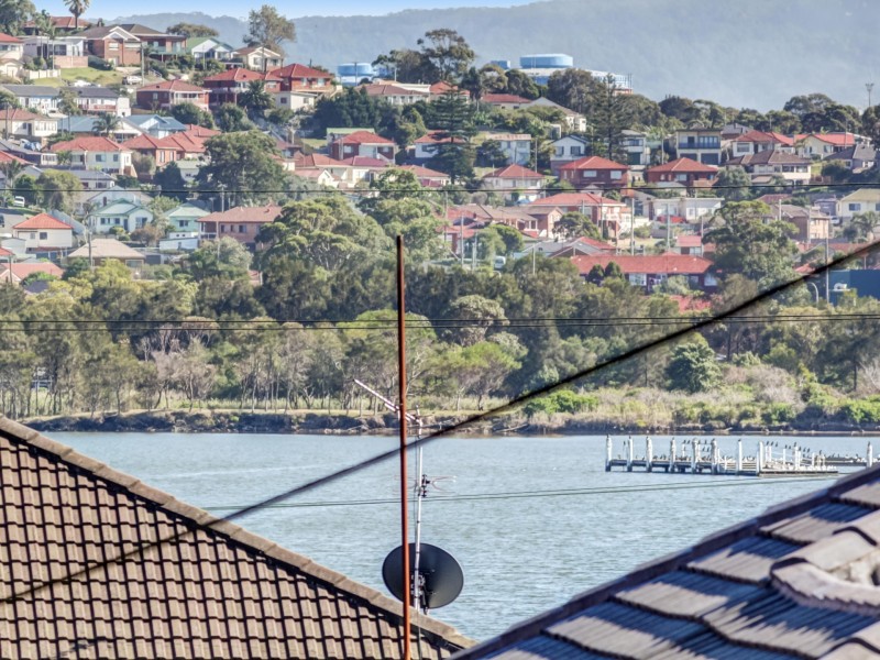 1/9 Illowra Crescent, Primbee NSW 2502