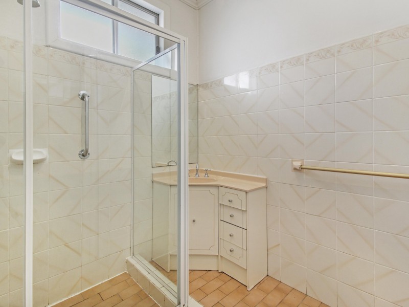 111 Farmborough Road, Farmborough Heights NSW 2526