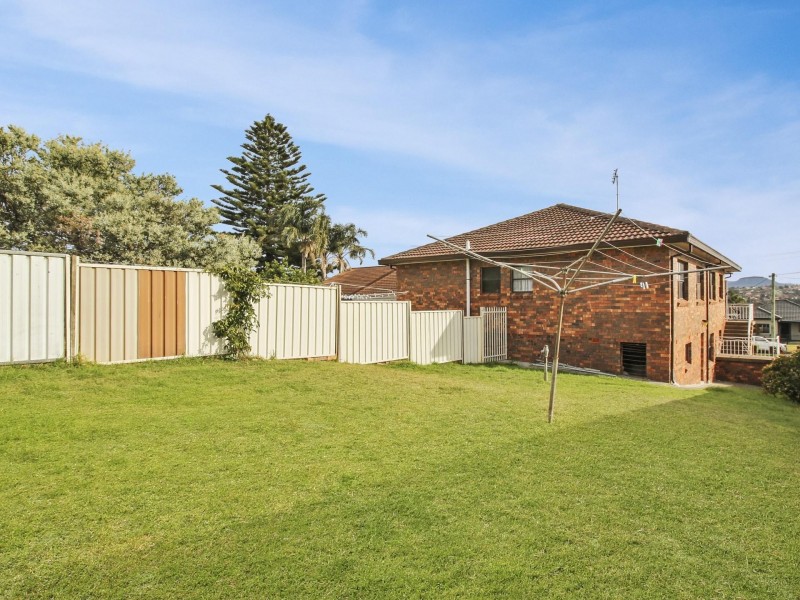 9 Illowra Crescent, Warrawong NSW 2502