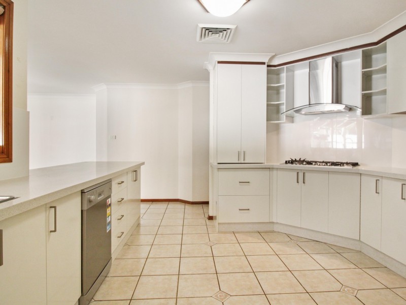 18 Prosser Close, Tarrawanna NSW 2518