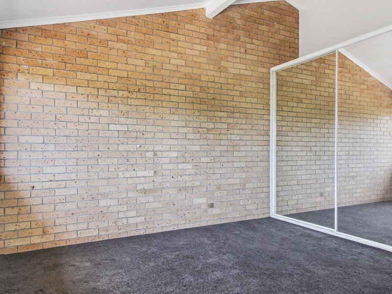 2/16 Owen Park Road, Bellambi NSW 2518