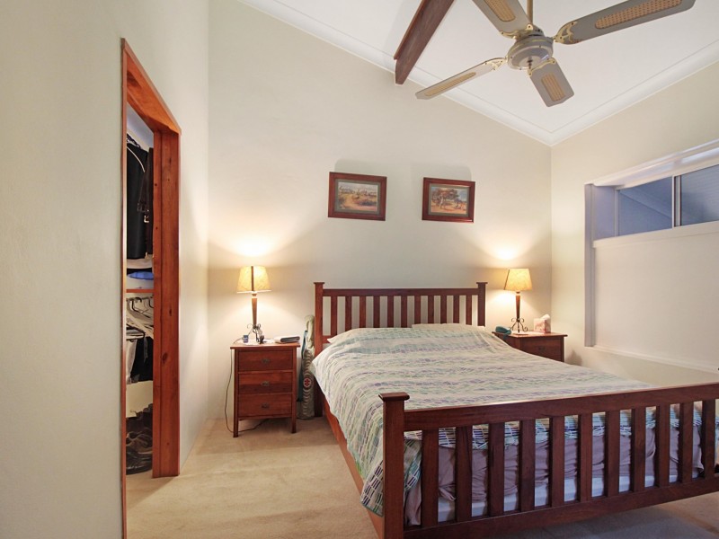 133 Jacaranda Avenue, Figtree NSW 2525