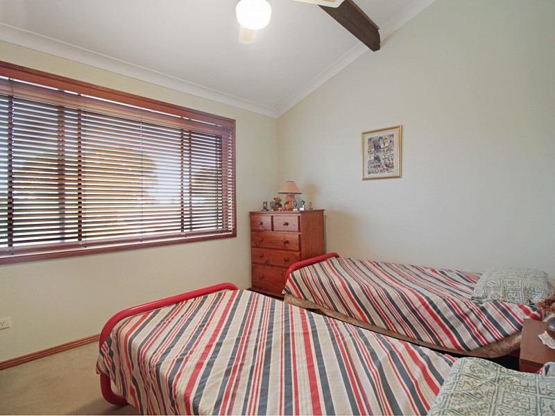 133 Jacaranda Avenue, Figtree NSW 2525