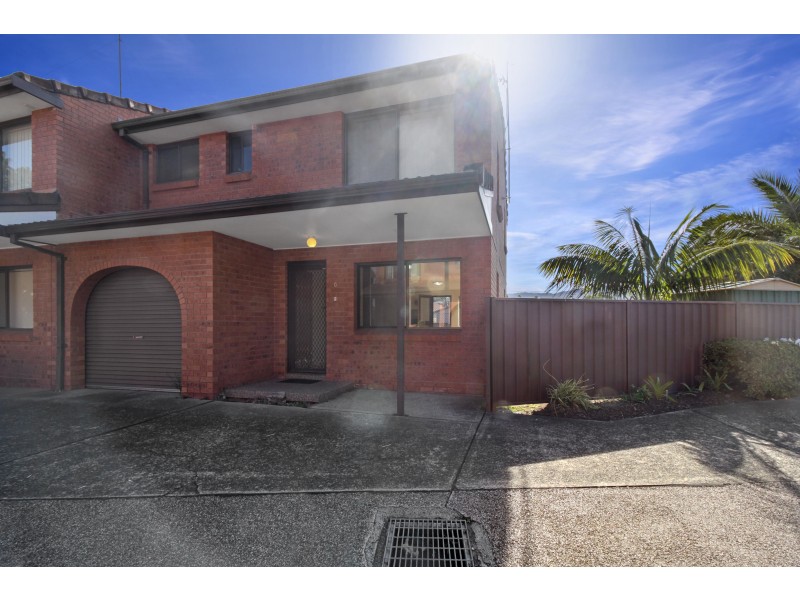 6/96 Central Road, Unanderra NSW 2526