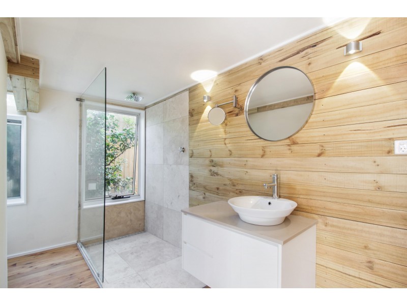 62A First Avenue North, Warrawong NSW 2502