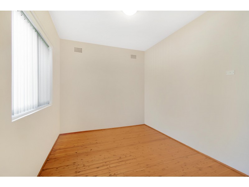 4/30 Rowland Avenue, Wollongong NSW 2500