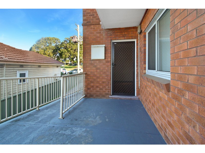 4/30 Rowland Avenue, Wollongong NSW 2500