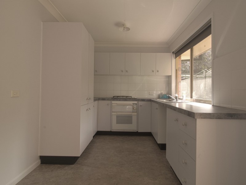 3 Paltara Place, Cordeaux Heights NSW 2526