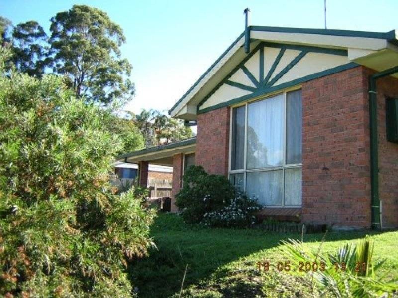 3 Paltarra Place, Cordeaux Heights NSW 2526