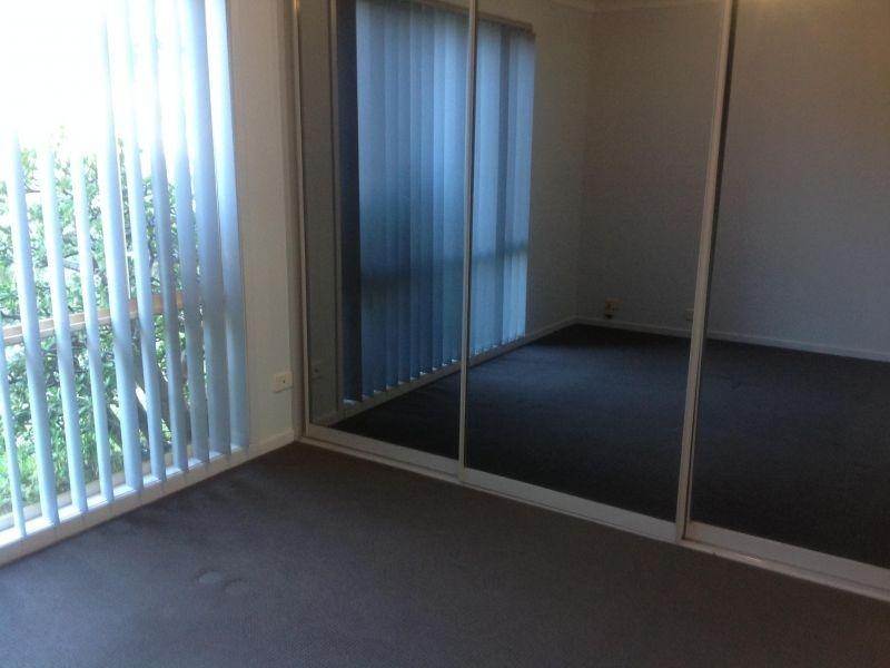 3 Paltarra Place, Cordeaux Heights NSW 2526