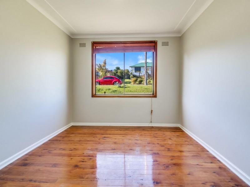 31 Rose Parade, Unanderra NSW 2526