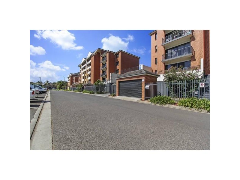 144/214 Princes Highway, Fairy Meadow NSW 2519
