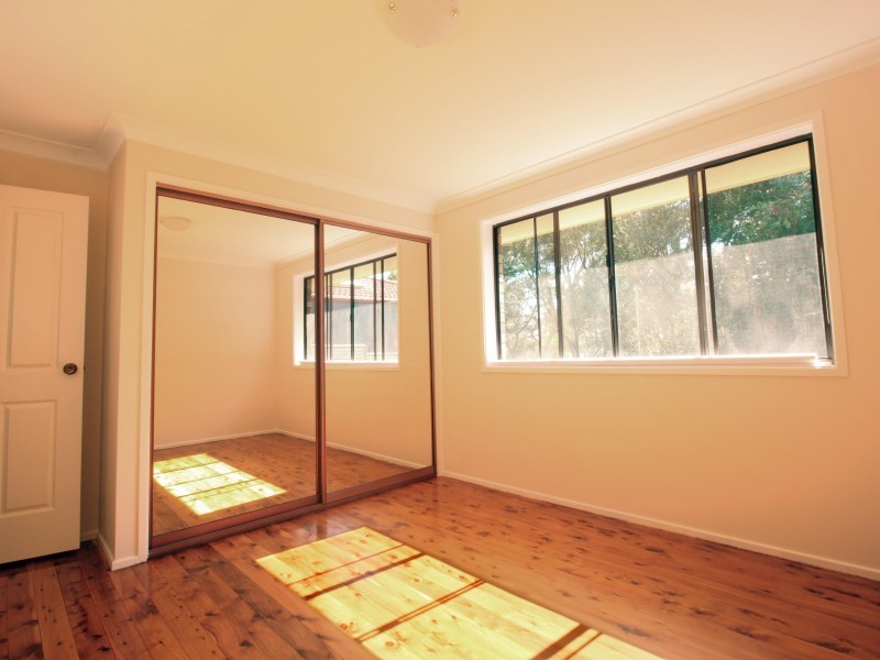 15 Heeterra Place, Cordeaux Heights NSW 2526